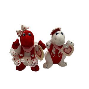 VTG Applause Wallace Berries Dyno Love Dinosaur Plush Valentines Day 8" Lot of 2